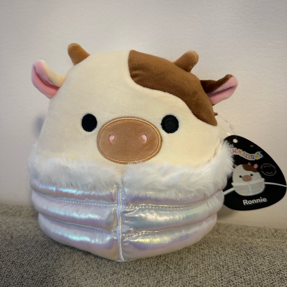 Nwt 🇺🇸 🐮 8" Ronnie the Cow in Puffer Jacket  Select Series